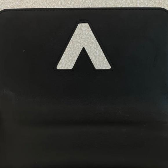 Authentic Louis Vuitton Twist MM Black Epi - Picture 12 of 13